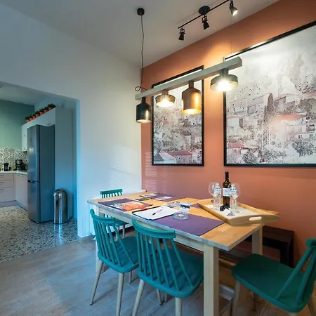 Tinas Home - Kalamata Mediterranean Villas מראה חיצוני תמונה