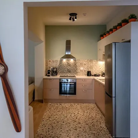 Tinas Home - Kalamata Mediterranean Villas מראה חיצוני תמונה